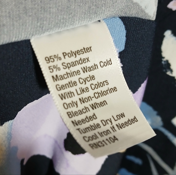 The Limited Floral Faux Wrap Dress Large Blue Purple 3/4 Sleeve - Picture 5 of 10